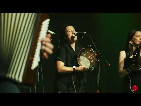 Xabier Díaz & Adufeiras de Salitre: Muiñeira de Limiñoa