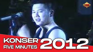 Download lagu Live Konser Five Minutes - Ambilkan Bulan @Std Lambung Mangkurat Banjar masin 12 April 2012 mp3 Download lagu Live Konser Five Minutes - Ambilkan Bulan @Std Lambung Mangkurat Banjar masin 12 April 2012 mp3