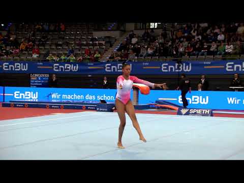 PEDRO Carolyne (Brasil) Floor