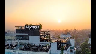 Lighthouse Sky Bar - The best rooftop bar in Hanoi!