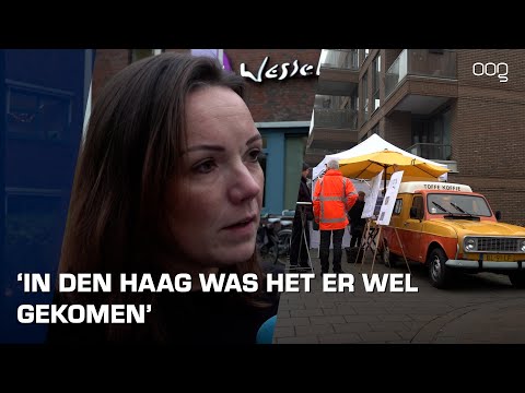 Rijkswaterstaat praat met voorbijgangers over omleidingsroutes Gerrit Krolbrug