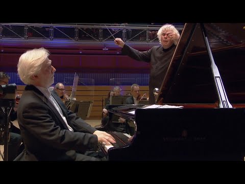 Krystian Zimerman - Beethoven Piano Concerto No.3 & No.1