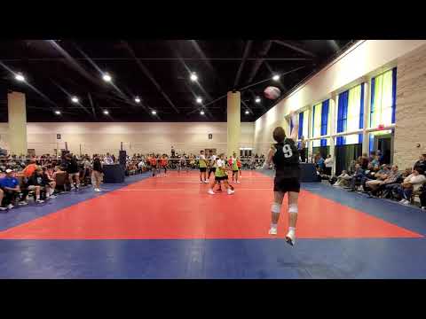 352 Elite 17 vs Bermuda 18 - 1st Set