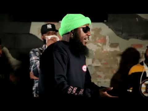 King Larry vs Bo The Great