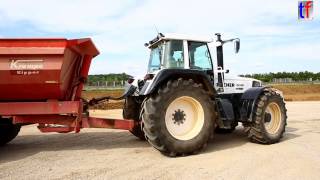 preview picture of video 'FENDT Favorit 926 Vario + Krampe Kipper fährt vom Tieflader, FA. Fischer Weilheim, 20.05.2014.'