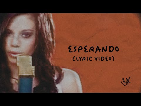Andrea Espinoza - Esperando (Lyric Video | Oficial)