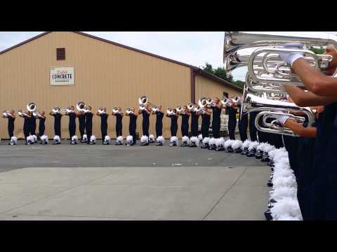 2014 Bluecoats hornline