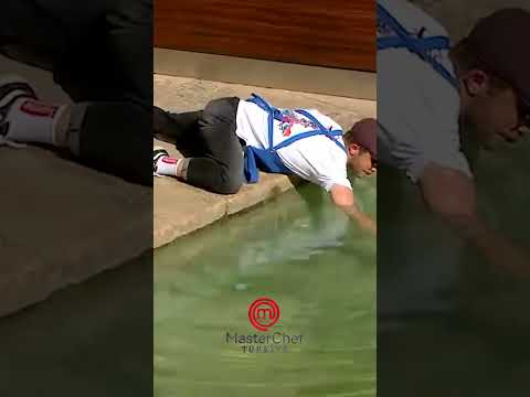 Tahsin Havuza Girdi #masterchef #shorts