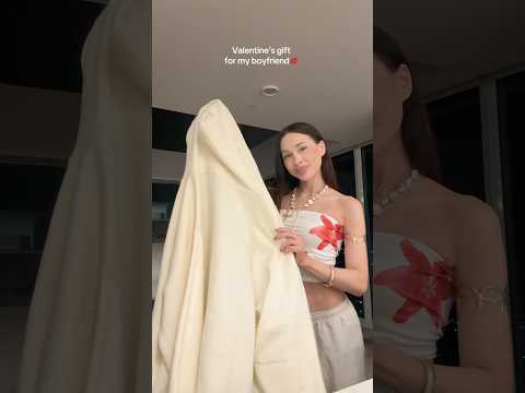 Valentine’s gift for him 💋 #elsarca #tiktok