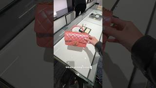 Download lagu Let’s checkout Chanel’s new collection! #styleinspo #chanel #shopping #shopwithme #chanelstore #nyc mp3 Download lagu Let’s checkout Chanel’s new collection! #styleinspo #chanel #shopping #shopwithme #chanelstore #nyc mp3
