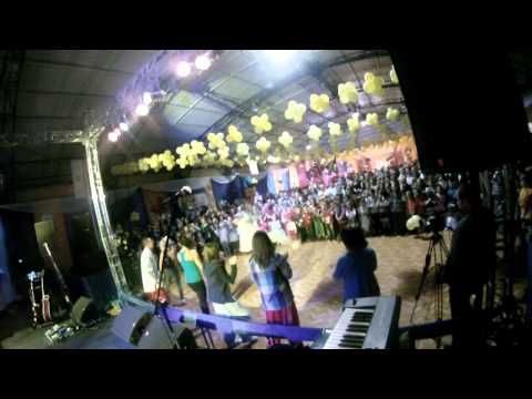 Grupa akrobatyczno-taneczna ON THE FLOOR.wmv