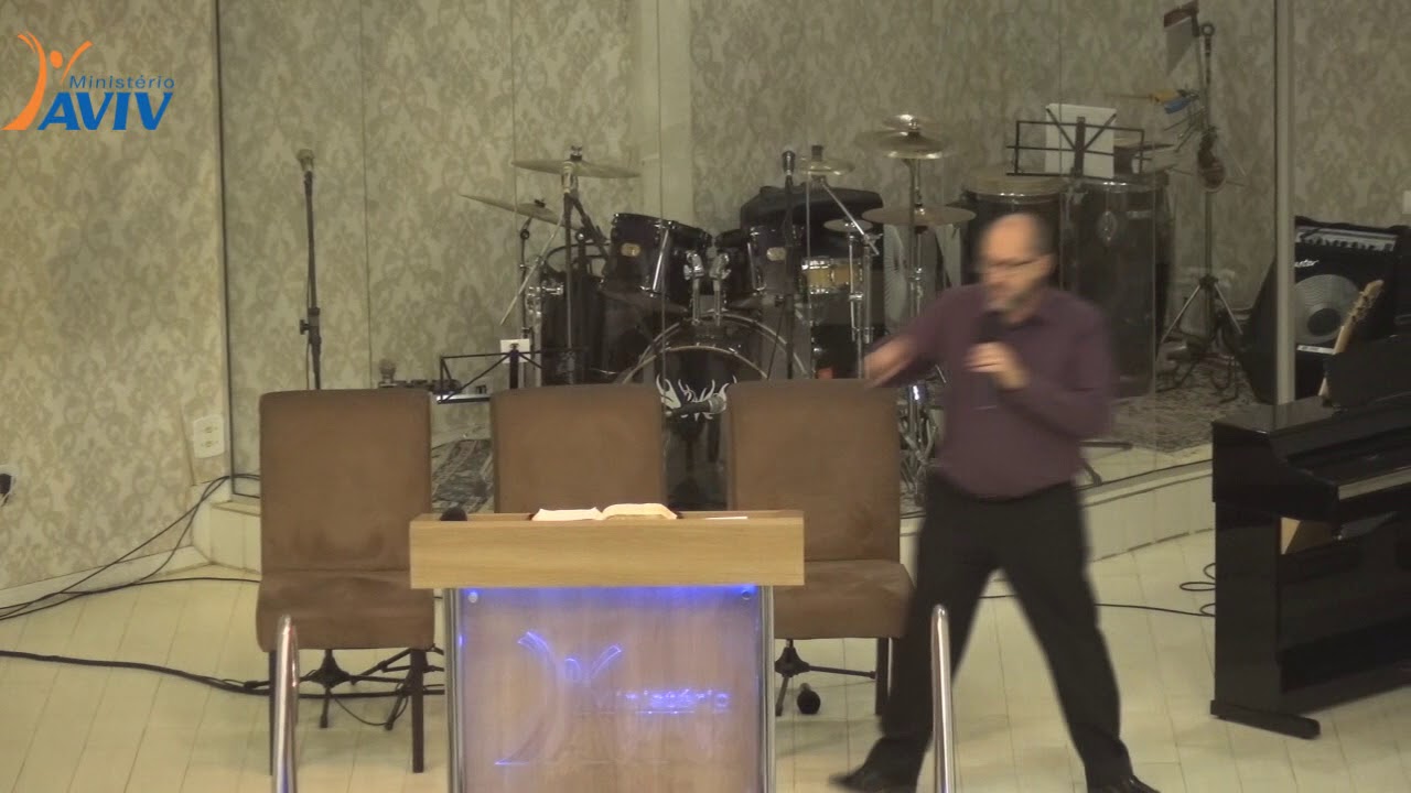 Hebreus 10:23-25 - Igreja é comunhão