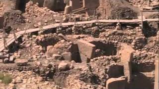 preview picture of video 'Visiting The Ancient 9,000 Year Old Worship Site - Gobekli Tepe, Eastern Turkey'