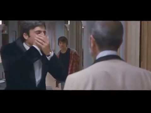 Un boss in salotto ricchione parti divertenti