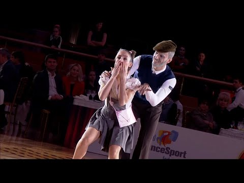 Maurizio Serra - Ilaria Fadda | 2019 WDSF World ShowDance Latin