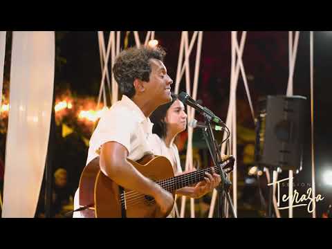 Manos Postizas - Augusto Bracho ft. Laura Itandehui | Sesiones Terraza