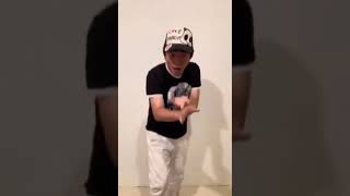 [問卦] 為何YOASOBI這麼紅