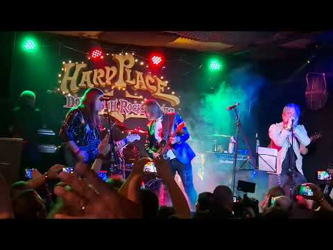 Divlje Jagode feat. Tifa - Zauvijek tvoj (Hard Place, 7.4.2025.)