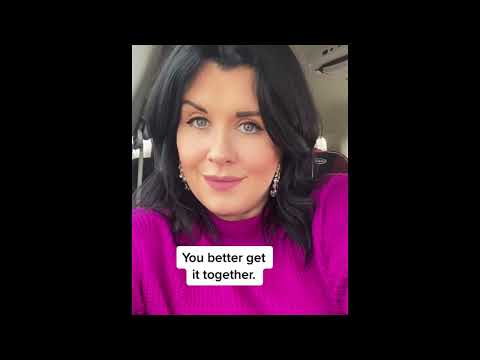 Women hitting the wall   Crazy eyes!