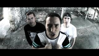 HECHA LA LEY, HECHA LA TRAMPA (OFFICIAL VIDEO) | EDDIE MV, ISUSKO Y PORTA