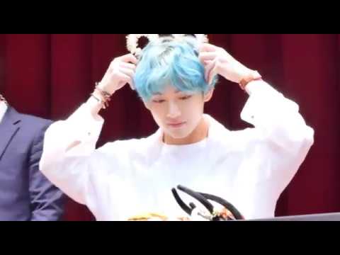 190421 김 태 형 알라딘 팬사인  Aladin fansign [V FOCUS]