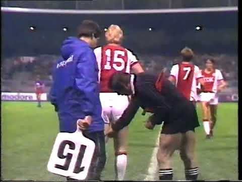 ajax - HFC Haarlem 13-10-1984
