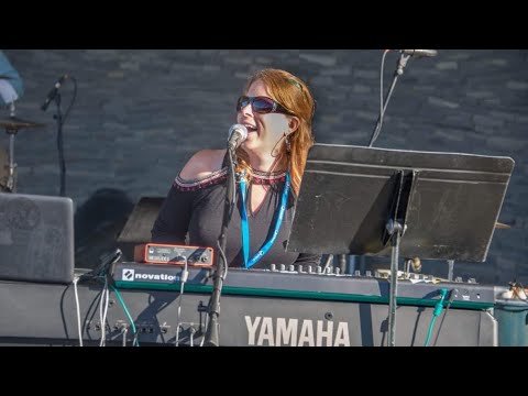 Promotional video thumbnail 1 for Michelle Keyboard