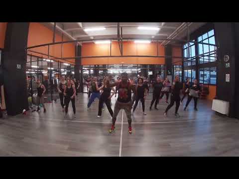 Pa Que Lo Bailes by Yero Company