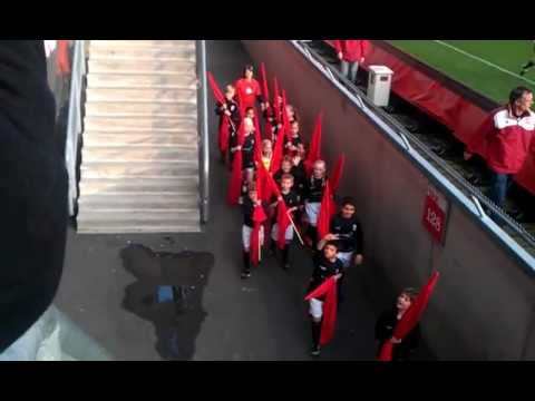 Sportclub Enschede F3 vlaggenparade bij Fc Twente