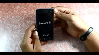 Samsung Z1(Tizen OS) Unboxing Indian Retail Unit
