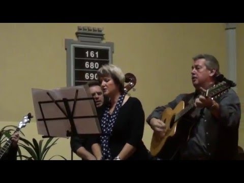 MIROSLAV KURÝL a VĚRA KOCÁBKOVÁ - VEĎ MĚ DÁL, CESTO MÁ (TAKE ME HOME, COUNTRY ROADS)