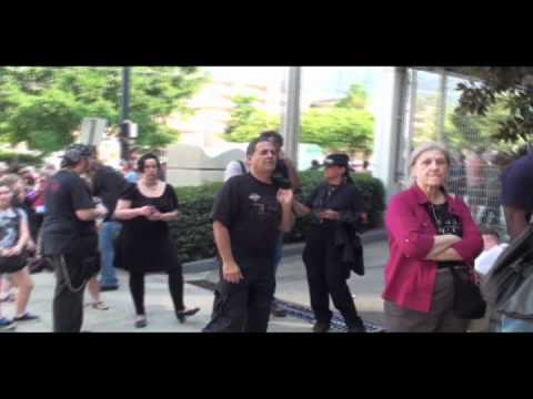 DragonCon 2010 Pre-Registration line.