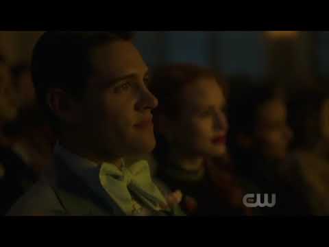 riverdale 2x18 midge gets murdered by the black hood