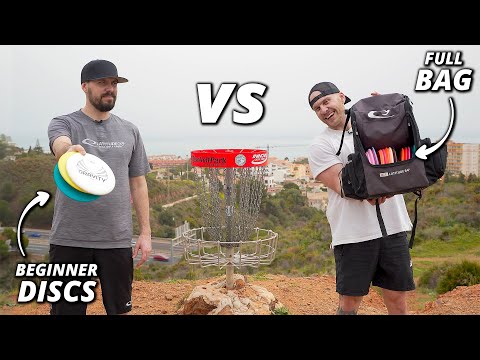 PRO DISC GOLFER (beginner discs) vs AMATEUR (full bag)
