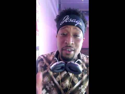 DJ UNK says #VoteCharles #MLBFC2014 Listen to the Man! #Royals