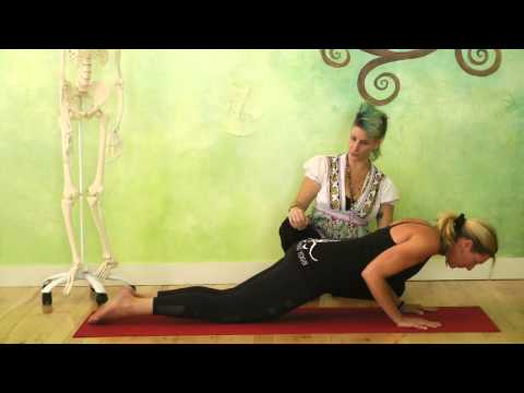 Tools & Techniques to Strengthen Your Chaturanga Dandasana Part One: Knee-down Push-ups A&B