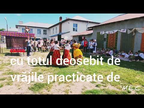 Paparuda (Păpăluga) este o veche divinitate locală din mitologia românească.