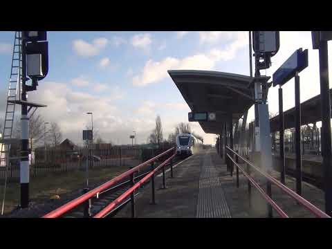 RE1 richting Leeuwarden komt door station Buitenpost!