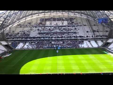 OM - SCO Angers (27/09/15 : 1-2) : Entrée des joueurs
