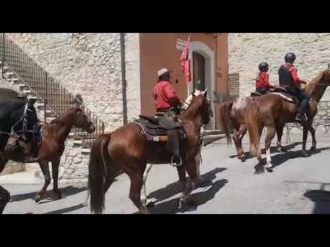 Santa Croce di Magliano. "Madonna Incoronata - Cavalli e cavalieri" di Luigi Pizzuto