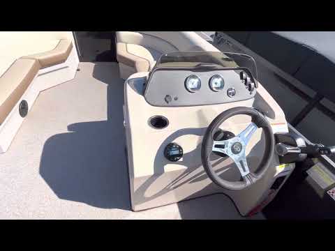 2021 Veranda Vista 20RC, powered by Yamaha F70 4-Stroke, & tandem axle trailer
