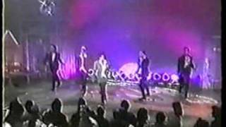 Treat Me Like A Lady Performance