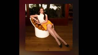 Download lagu Laufey - From The Start mp3