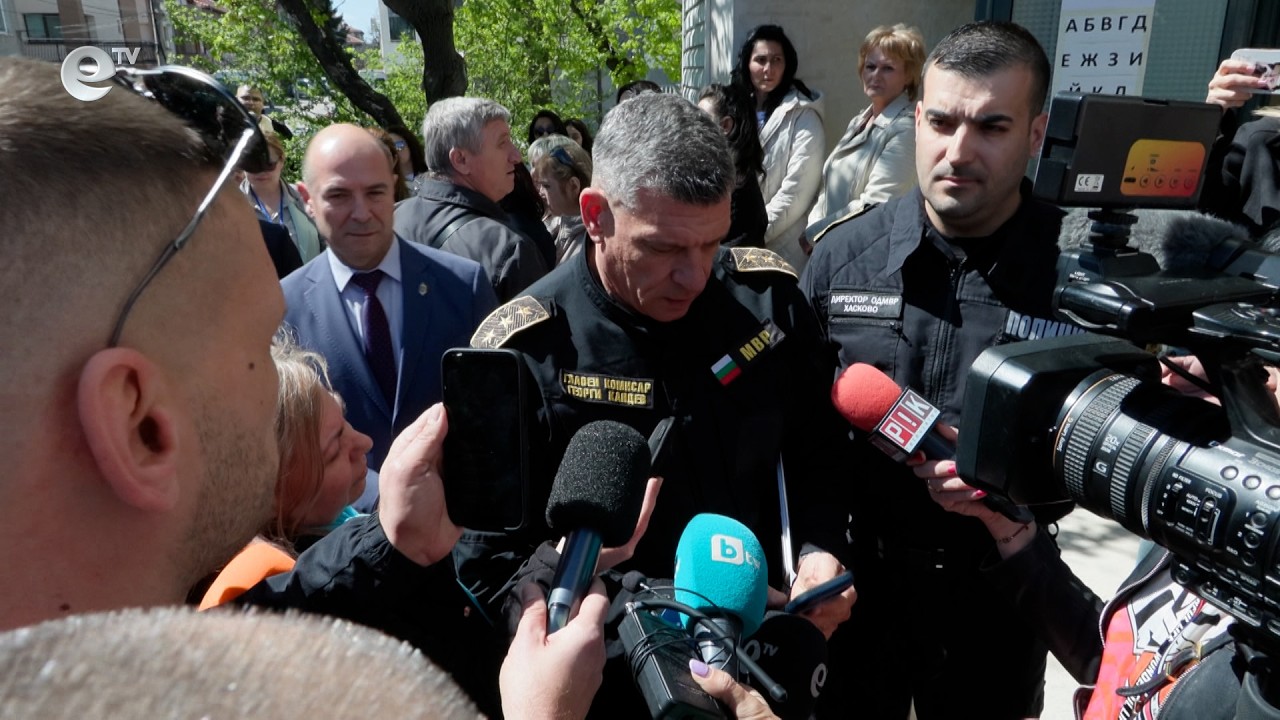 Сигнал за политическа агитация в пункт на БЧК доведе двама министри и главния секретар на МВР в Хасково