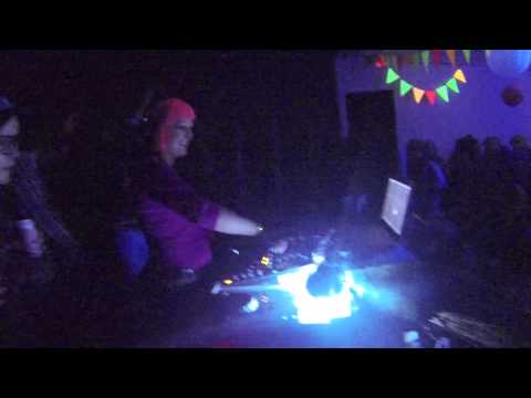 Zone 33 @ Tekno Agricole - Broche à Foin 2013-01-25 [03] MONTREAL