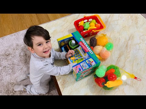 Yusuf’un yeni market kasası oyuncağını açıp oynuyoruz😂🐥Annesi alışveriş yapıyor🤪👻