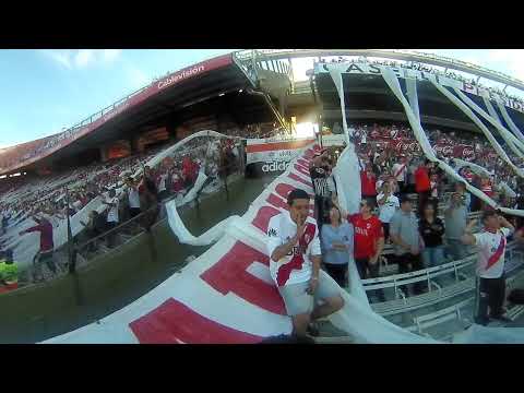 "Recibimiento 360 grados - Superclásico River vs. Boca - Superliga 2017" Barra: Los Borrachos del Tablón • Club: River Plate
