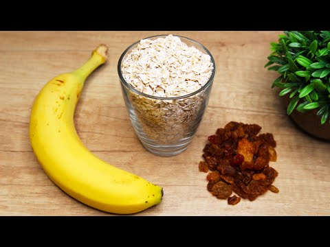 Oatmeal, dried fruit and banana! It will be airy and gentle! Surprise your family