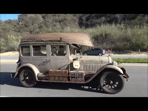 63rd Horseless Carriage Holiday Motor Excursion (2018) - Leaving