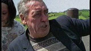 STRABANE/////BRITISH ARMY CHECKPOINT BEING DISMANTLED AT CLADY CO TYRONE